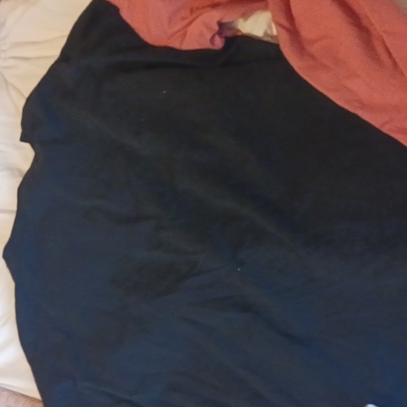 Never worn colour block tee - Picture 4 of 4